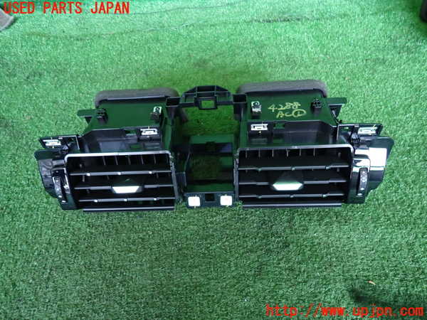 2UPJ-42887526]DSオートモビルズ ・DS 7(DS7 クロスバック)(X74AH01)エアコン吹き出し口1 中古 (真中)_m0001.jpg