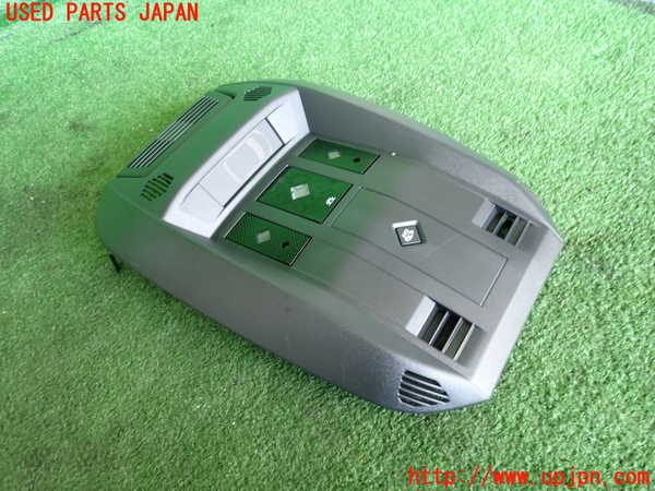 2UPJ-42886411]DSオートモビルズ ・DS 7(DS7 クロスバック)(X74AH01)ルームランプ1 中古 (1列目 真中)_m0002.jpg