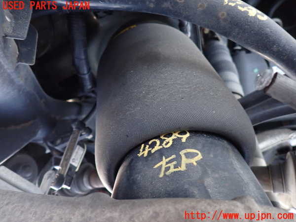 2UPJ-42895105]ジープ・グランドチェロキー(WK57A)左リアスプリング 中古_m0001.jpg