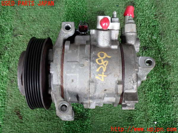 2UPJ-42896025]ジープ・グランドチェロキー(WK57A)エアコンコンプレッサー 中古_m0001.jpg