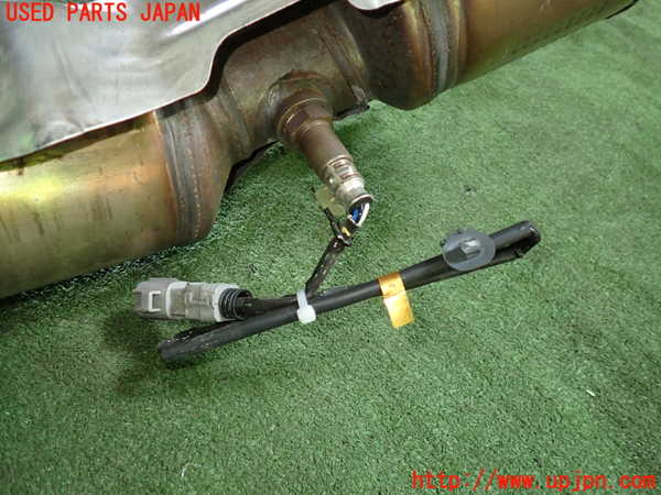 1UPJ-42932661]レクサス・CT200h(ZWA10)触媒1 中古_m0003.jpg