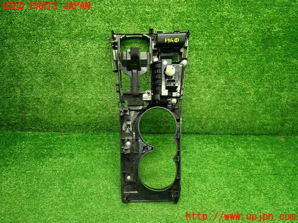 1UPJ-42937691]レクサス・CT200h(ZWA10)内装トリム類1 中古_m0005.jpg