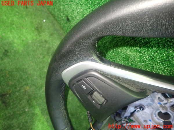 1UPJ-42957855]BMW 218d グランツアラー F46(2E20)ステアリングホイール 中古_m0002.jpg