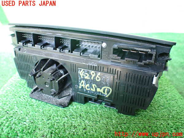 1UPJ-42966066]アウディ・TT クーペ(8JCES)エアコンスイッチ1 中古_m0002.jpg