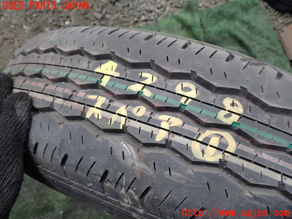 1UPJ-42989601]ハイエースバン200系(KDH206V)スペアタイヤ1 中古 195/80R15_m0005.jpg
