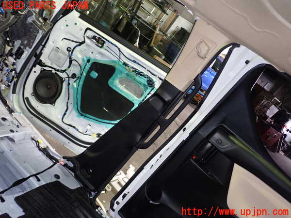 1UPJ-43017665]ヴェルファイア(AGH30W)右センターピラートリム 中古_m0001.jpg
