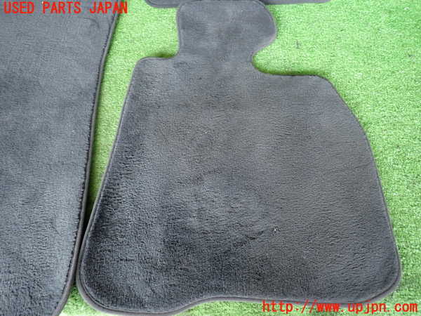 2UPJ-43067800]BMW 420i クーペ(3N20)F32 フロアマット 中古 (2列4枚)_m0002.jpg