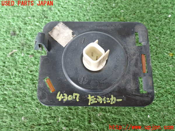 2UPJ-43071162]ジープ・ラングラー アンリミテッド(JK38L)左ウィンカーレンズ 中古_m0002.jpg
