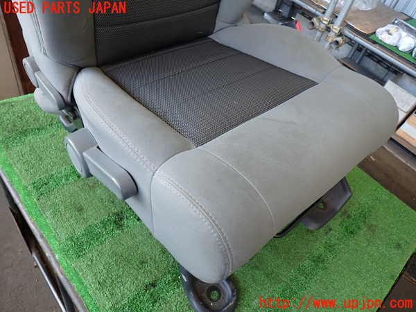 2UPJ-43077035]ジープ・ラングラー アンリミテッド(JK38L)運転席シート 中古_m0002.jpg