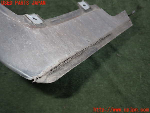 2UPJ-43091456]ポルシェ・ケイマン(98720)左リアマッドガード(泥除け) 中古_m0003.jpg