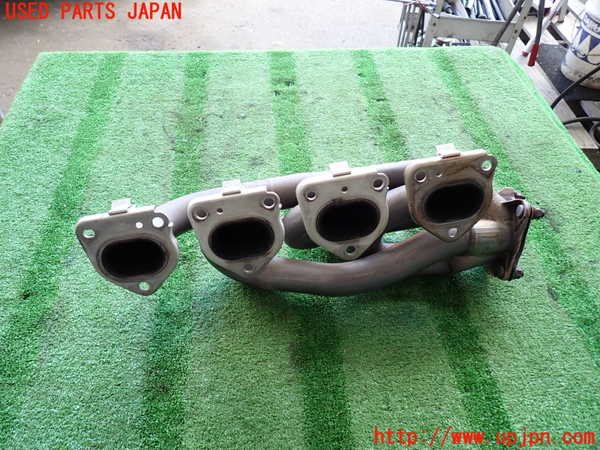 2UPJ-43162041]ポルシェ・パナメーラ GTS(970CXPA)エキマニ1 中古_m0002.jpg
