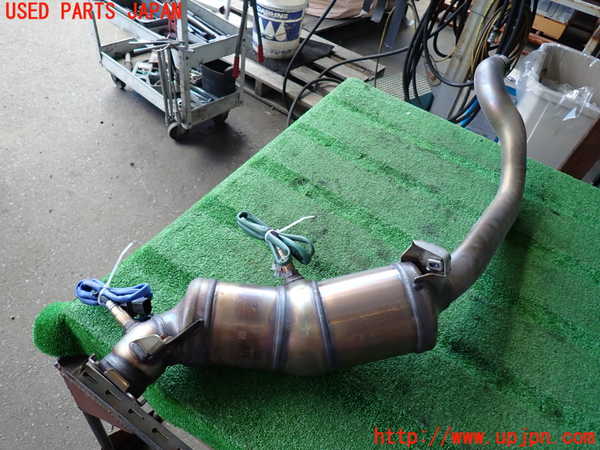 2UPJ-43162661]ポルシェ・パナメーラ GTS(970CXPA)触媒1 中古_m0004.jpg