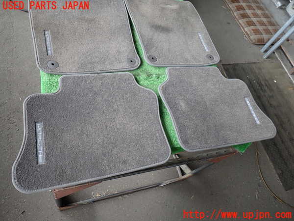 2UPJ-43167800]ポルシェ・パナメーラ GTS(970CXPA)フロアマット 中古_m0003.jpg