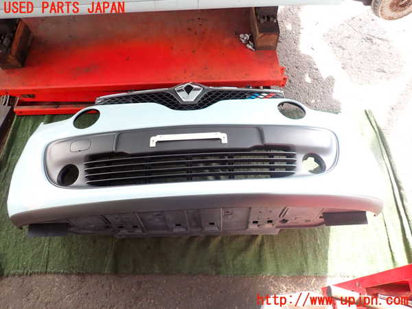 2UPJ-43181010]ルノー・トゥインゴ(AHH4B)フロントバンパー 中古_m0001.jpg