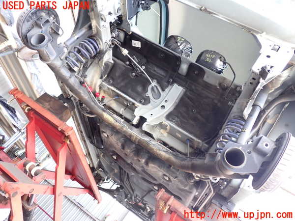 2UPJ-43185380]ルノー・トゥインゴ(AHH4B)リアアクスルビーム 中古_m0001.jpg