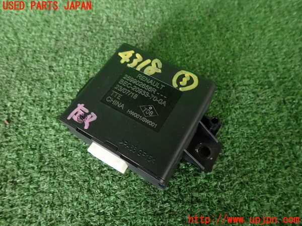 2UPJ-43186148]ルノー・トゥインゴ(AHH4B)コンピューター3 中古_m0001.jpg
