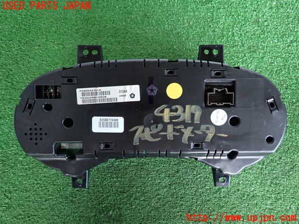 2UPJ-43196170]クライスラー・300(LX36)スピードメーター 中古_m0002.jpg