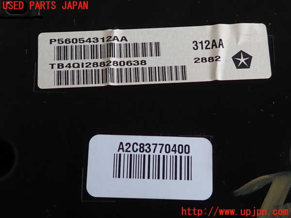 2UPJ-43196170]クライスラー・300(LX36)スピードメーター 中古_m0003.jpg