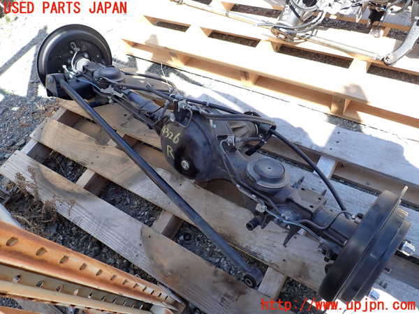 1UPJ-43264400]ジムニー(JB64W)リアデフホーシング 中古_m0001.jpg