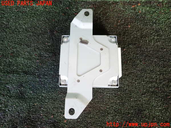 1UPJ-43276115]パジェロ(V98W)ミッションコンピューター 中古_m0003.jpg