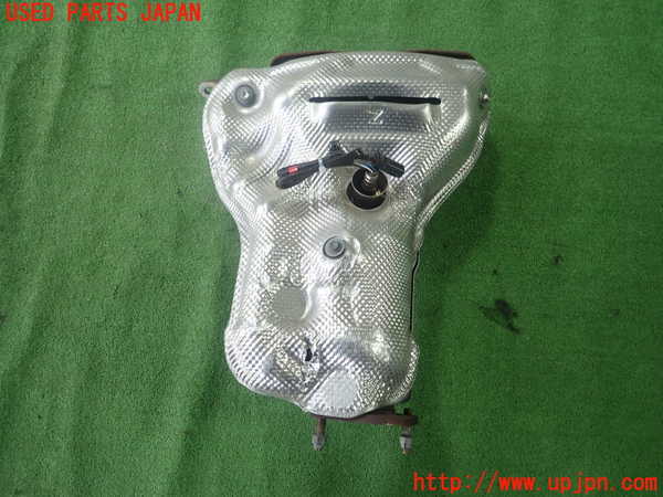 1UPJ-43282661]レクサス・ES300h(AXZH11)触媒1 中古_m0001.jpg