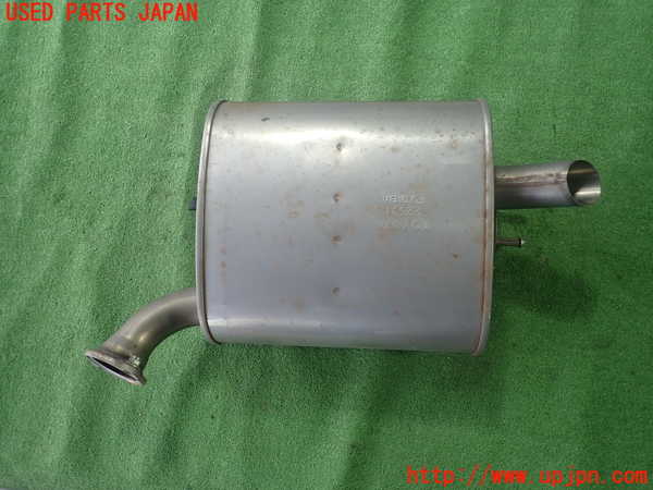 1UPJ-43282671]レクサス・ES300h(AXZH11)リアマフラー1 中古_m0002.jpg