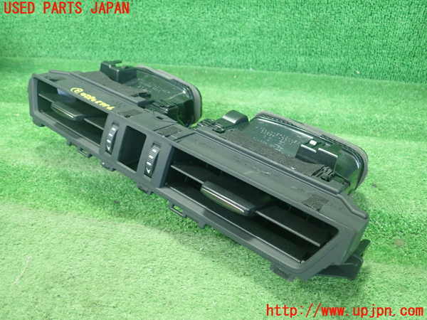 1UPJ-43287527]レクサス・ES300h(AXZH11)エアコン吹き出し口2 (真中) 中古_m0002.jpg
