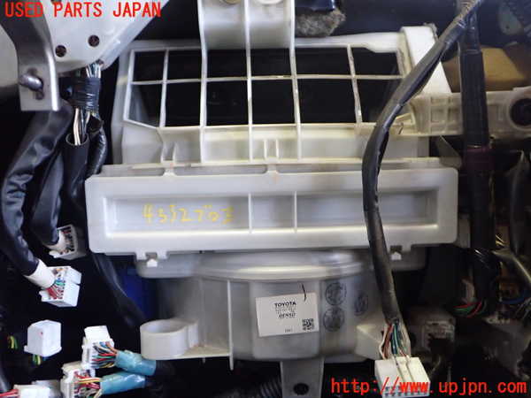 2UPJ-43326095]センチュリー(GZG50)ブロアファン(ブロアーファン) 中古_m0001.jpg