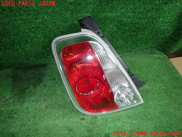 1UPJ-43391536]アバルト・595(312142)左テールランプ 中古_m0001.jpg