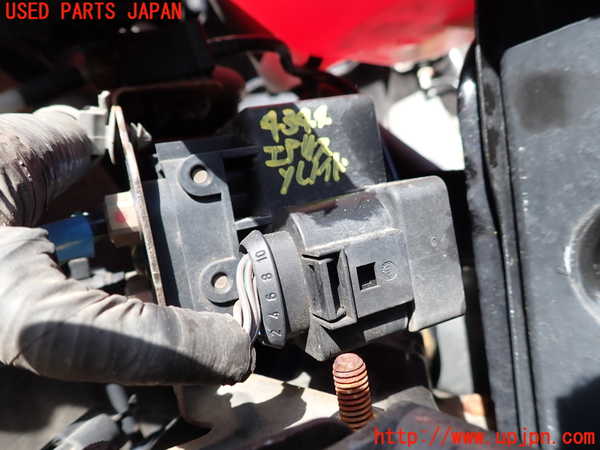 1UPJ-43445540]ジープ・グランドチェロキー(WK36A)エアサスソレノイドバルブ 中古_m0002.jpg