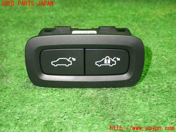 1UPJ-43466311]ボルボ・XC40(XB420XC)スイッチ6 中古_m0001.jpg