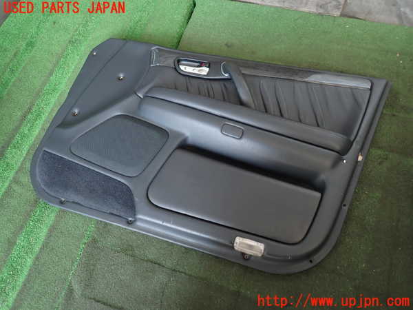 2UPJ-43511234]クラウン エステート(JZS171W)右前ドア内張り 中古_m0002.jpg