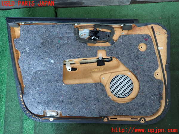 2UPJ-43511234]クラウン エステート(JZS171W)右前ドア内張り 中古_m0004.jpg