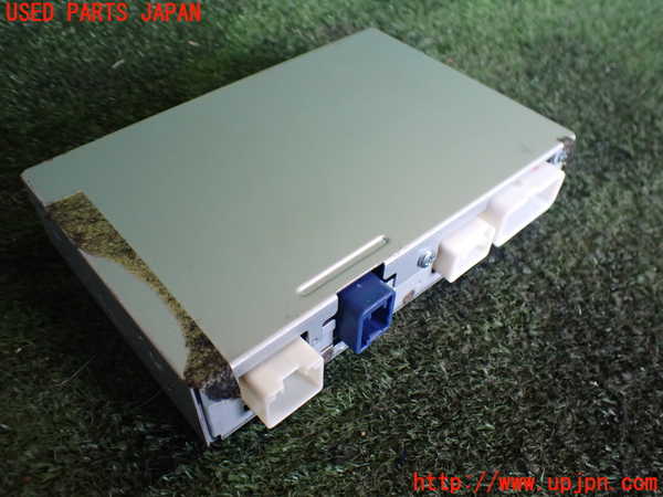 2UPJ-43566660]セルシオ(UCF31)TVチューナー 中古_m0002.jpg