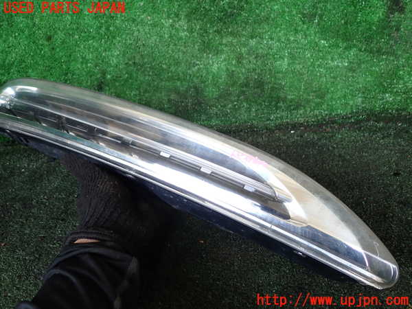 1UPJ-43571150]ポルシェ・カイエン S ハイブリッド(92ACGE)右コーナーランプ 中古_m0002.jpg