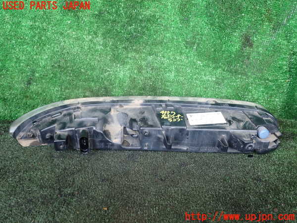 1UPJ-43571150]ポルシェ・カイエン S ハイブリッド(92ACGE)右コーナーランプ 中古_m0003.jpg