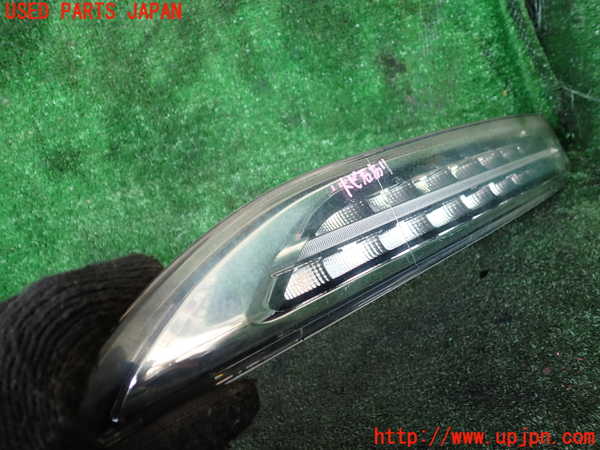 1UPJ-43571152]ポルシェ・カイエン S ハイブリッド(92ACGE)左コーナーランプ 中古_m0002.jpg