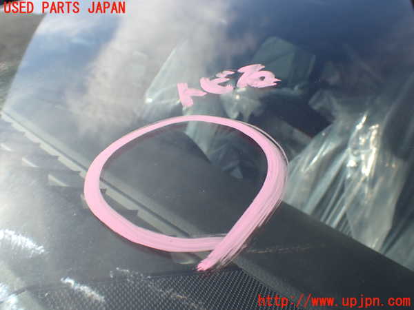 1UPJ-43571195]ポルシェ・カイエン S ハイブリッド(92ACGE)フロントガラス 中古(43R-00348 M451)_m0003.jpg