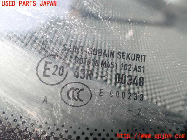 1UPJ-43571195]ポルシェ・カイエン S ハイブリッド(92ACGE)フロントガラス 中古(43R-00348 M451)_m0004.jpg
