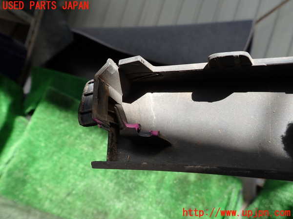 1UPJ-43571442]ポルシェ・カイエン S ハイブリッド(92ACGE)左前オーバーフェンダー 中古_m0004.jpg