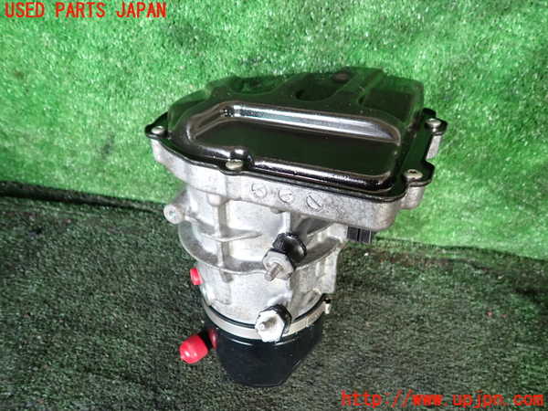 1UPJ-43574250]ポルシェ・カイエン S ハイブリッド(92ACGE)パワステポンプ 中古_m0002.jpg