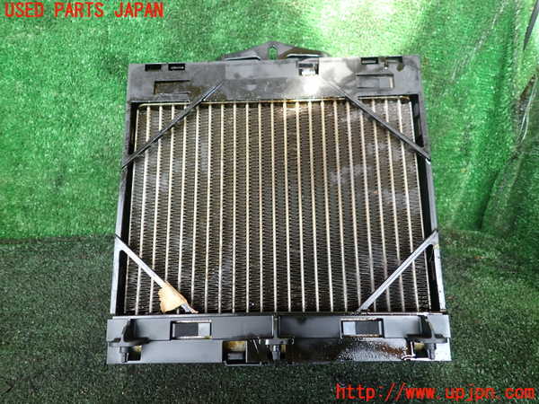 1UPJ-43592481]BMW アクティブハイブリッド7L(AH7L)(YE30 F04)オイルクーラー1 (EG用) 中古_m0002.jpg
