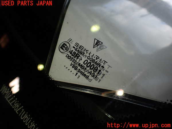 1UPJ-43601195]ポルシェ・ボクスター(98665)フロントガラス 中古(43R-00091 M51)_m0003.jpg