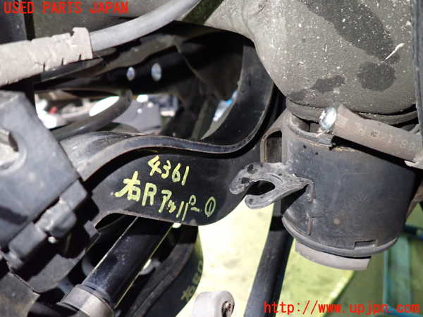 1UPJ-43615146]アウディ・TT クーペ(8JCCZF)右リアアッパーアーム1 中古_m0002.jpg