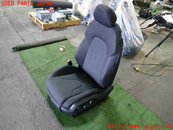 1UPJ-43617065]アウディ・TT クーペ(8JCCZF)助手席シート 中古_m0001.jpg