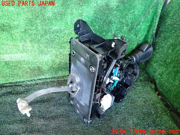 1UPJ-43637555]ジムニー シエラ(JB74W)ATシフトレバー 中古_m0003.jpg