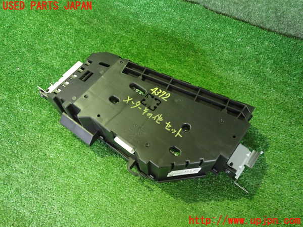 2UPJ-43726239]レクサス・RX270(AGL10W)メーター・その他 中古_m0002.jpg