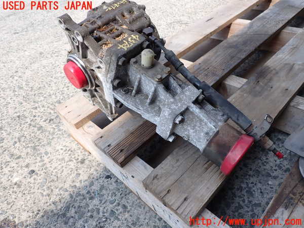2UPJ-43743300]ランエボ7 GT-A(CT9A)トランスファー 中古_m0001.jpg