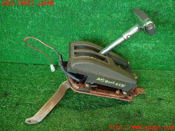 2UPJ-43757555]スカイライン(HR30)ATシフトレバー 中古_m0001.jpg