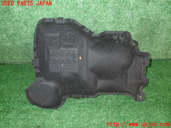 2UPJ-43792170] ベンツ GLA180(247784M) H247系 エンジンアンダーカバー 中古_m0002.jpg